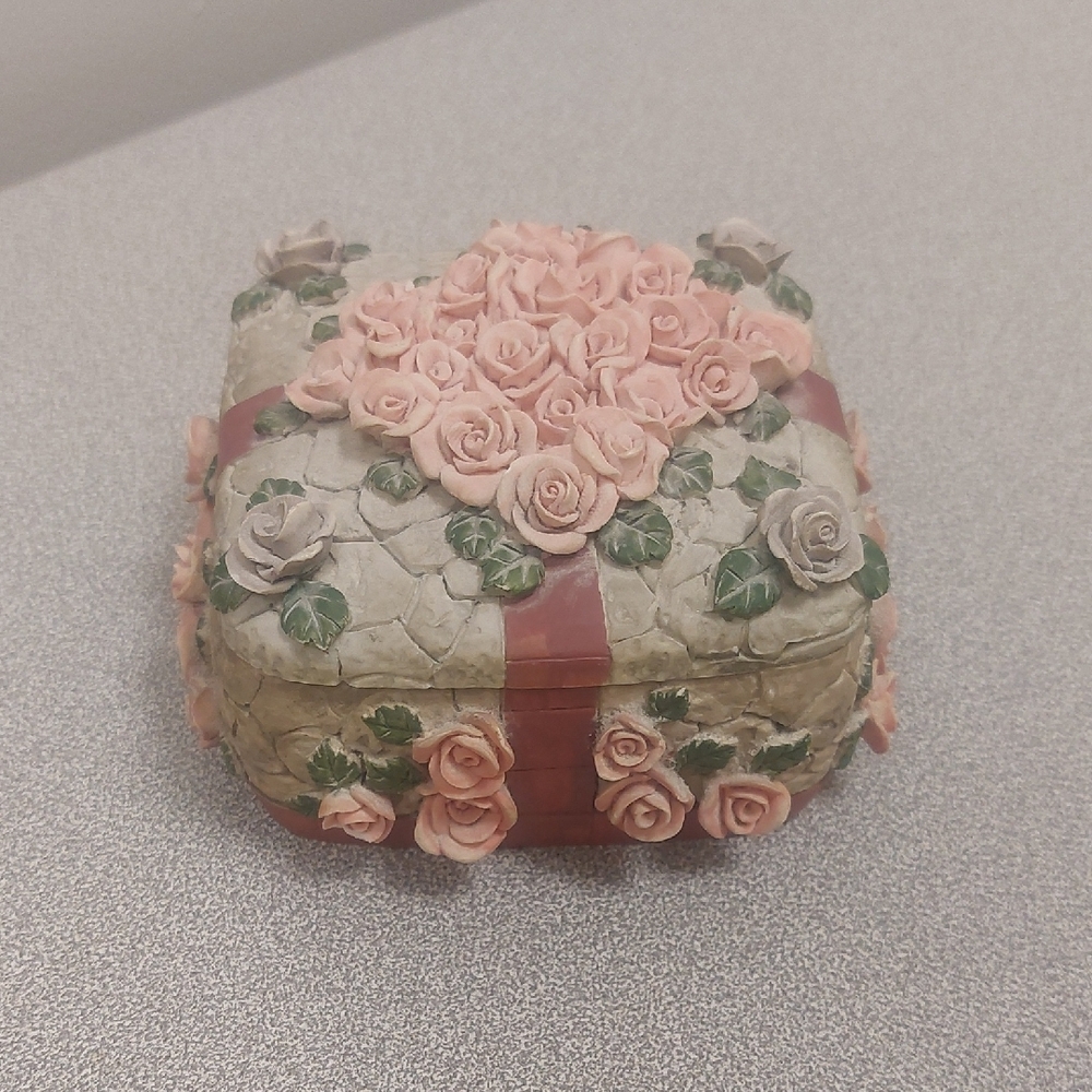 Floral Square Raised Flower Trinket Jewelry Box 3.5"x 1.5"